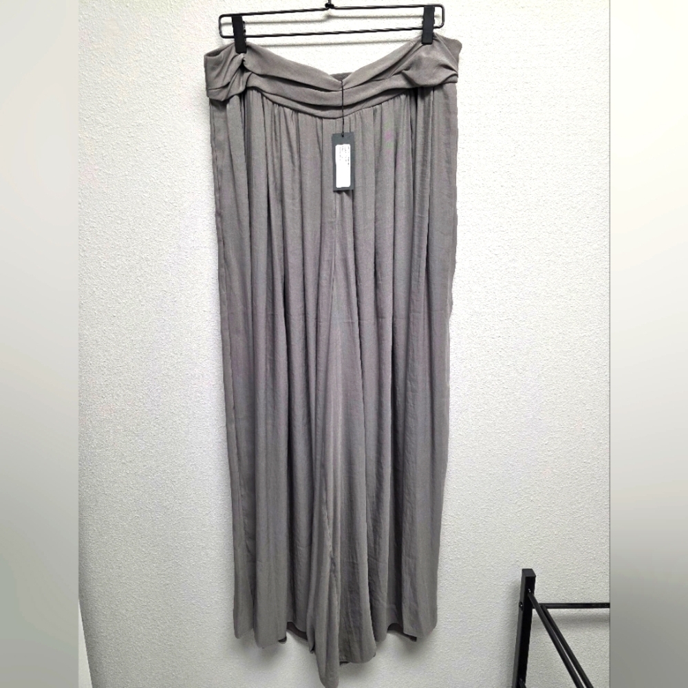 NWT Richard Chai Love Gray‎ Wide Leg Flowy Pants Pockets Size 12